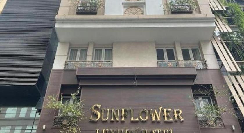 Sunflower Cbq Hotel Thành Pho Ho Chí Minh Esterno foto